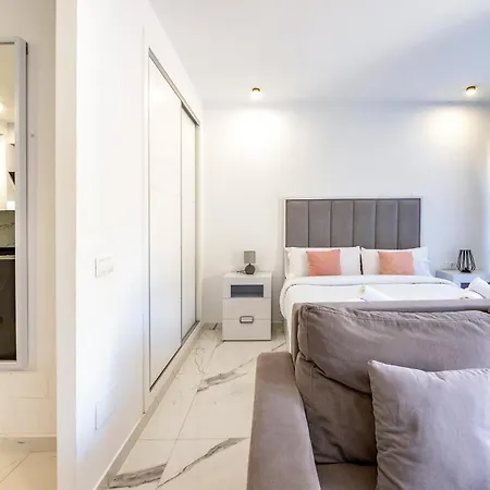 Oleholidays 601 Romana Playa Junto Al Mar Apartment Marbella